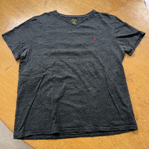 Polo t-shirt v neck - Picture 1 of 2